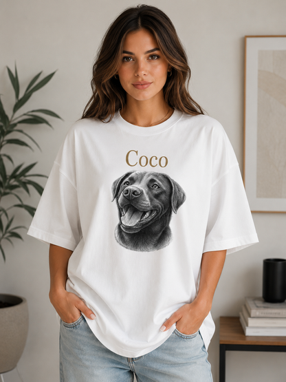 Personalisiertes Oversized Shirt mit der Illustration deines Hundes