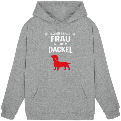 Unterschätze niemals eine Frau mit ihrem Dackel Premium Unisex Hoodie