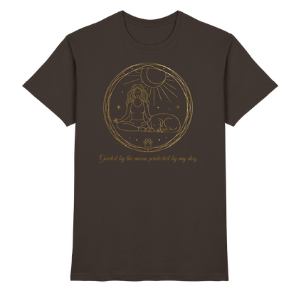 Guided by the Moon, Protected by My Dog Premium Unisex Shirt Pfotenpoesie