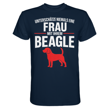 Unterschätze Niemals Eine Frau Mit Ihrem BEAGLE Premium Shirt