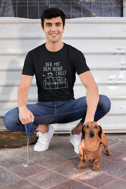 Der mit dem Hund Chillt Premium Herren  Shirt